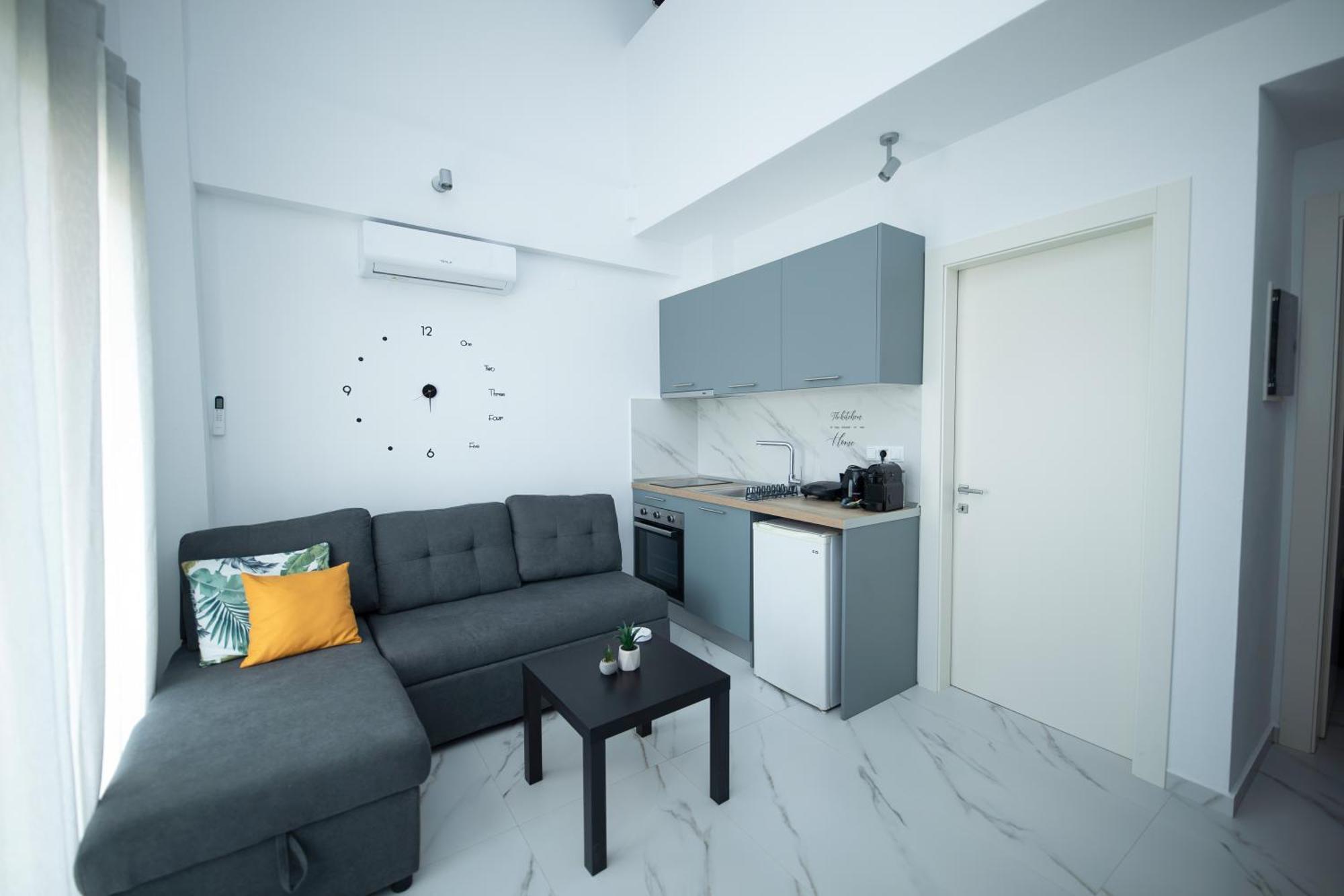 E&S Balaska Apartments 카발라 외부 사진